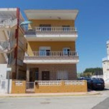 Piles - Apartment - Sleeps 7 - Parking - Seafront Экстерьер фото