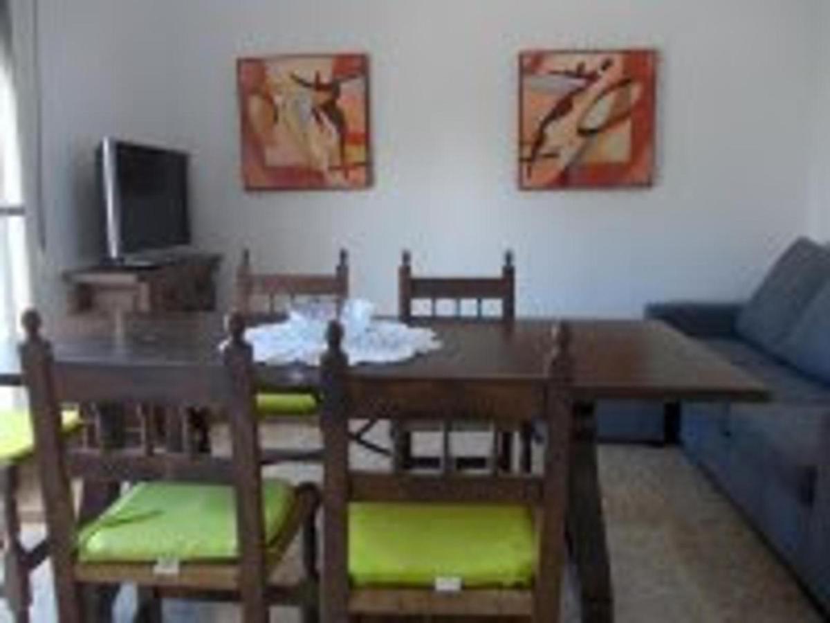 Piles - Apartment - Sleeps 7 - Parking - Seafront Экстерьер фото