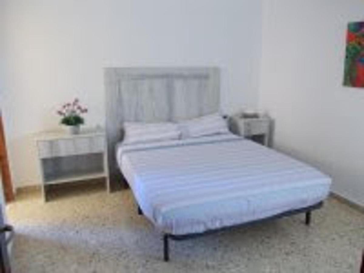 Piles - Apartment - Sleeps 7 - Parking - Seafront Экстерьер фото